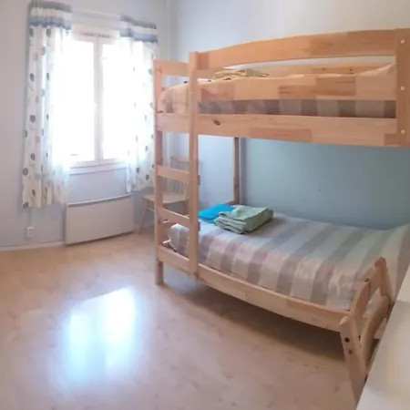 Matka-talo Hostal *